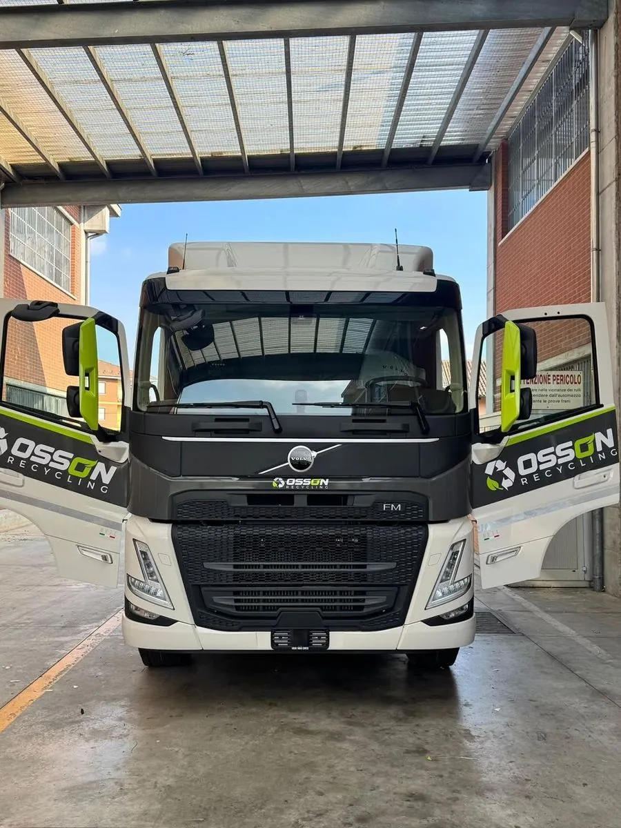 Frontale Volvo Osson
